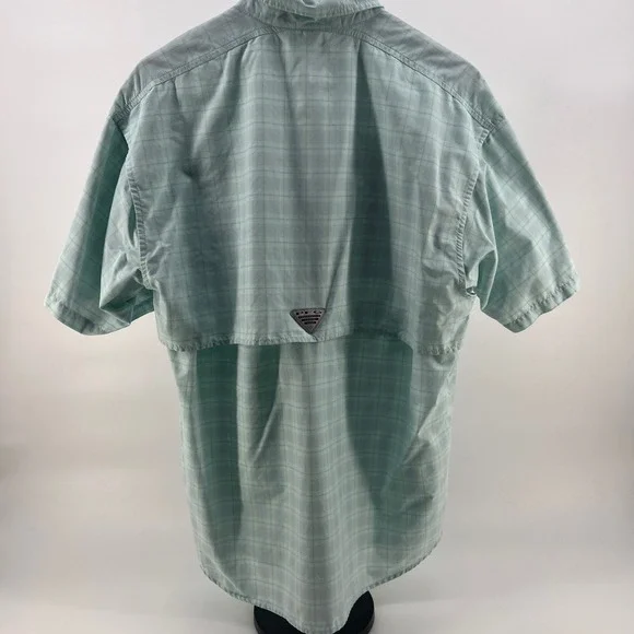 Columbia Super Bahama Plaid Short Sleeve Fishing Shirt Men's M Light Blue - Picture 2 of 9